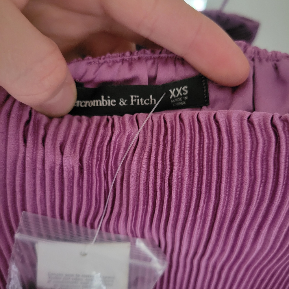 Abercrombie & Fitch Lilac Pleated Dress - Picture 6 of 8